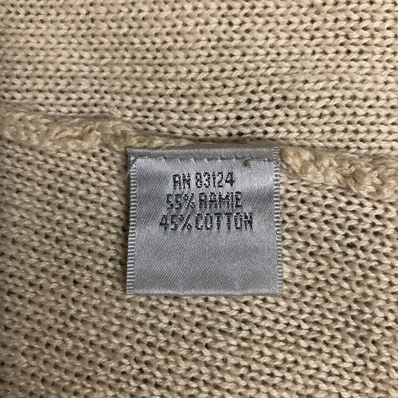 Renfrew collection top size S - Picture 6 of 6